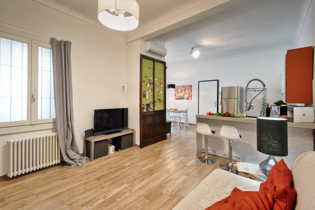 Casa Lena By Apartments To Art Turin Ngoại thất bức ảnh